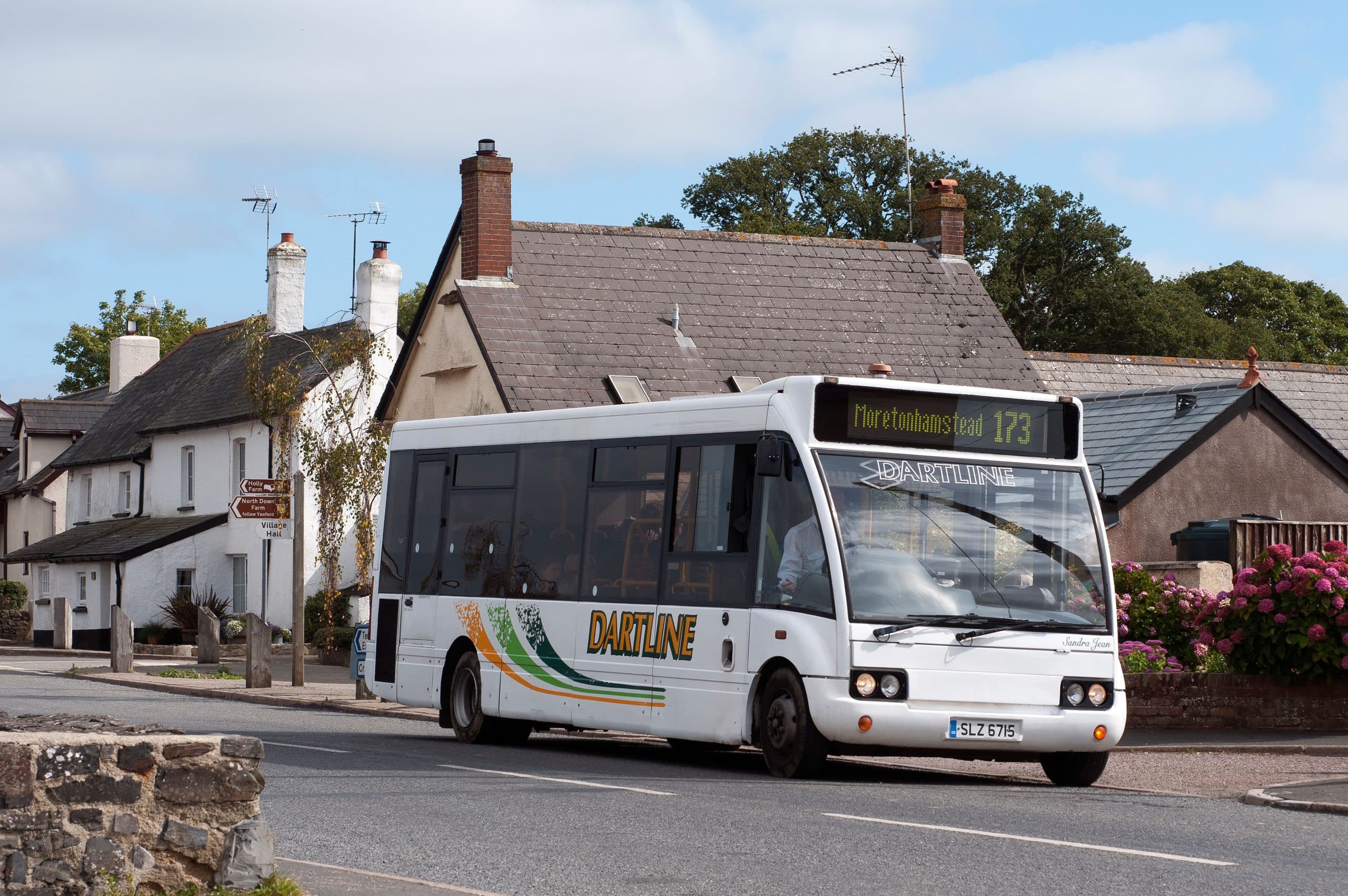 Dartline bus